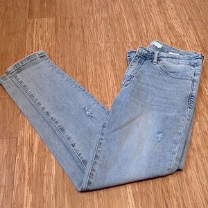 Light Wash Jeans